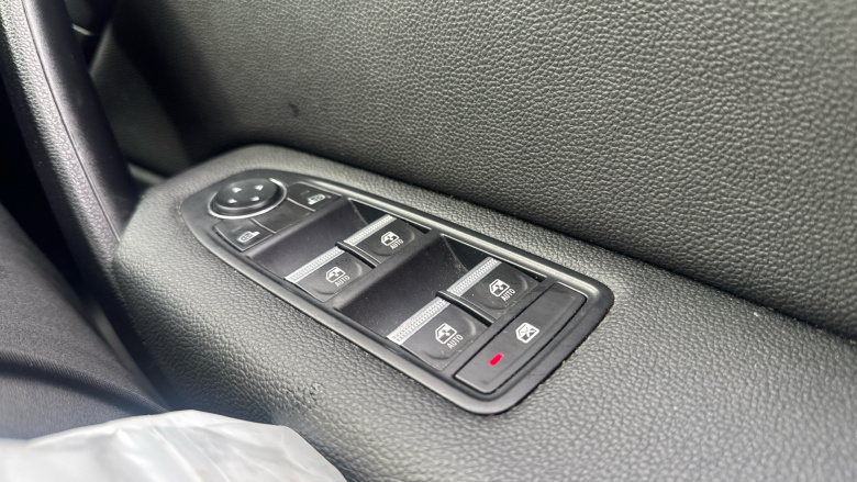 Renault Captur 1.6 E-TECH Hybrid 145 SE Edition 5dr Auto Hybrid Hatchback